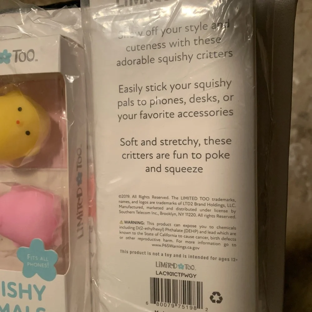 Phone grips- 6 boxes new - Picture 2 of 2